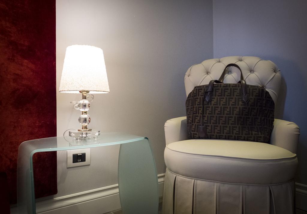 Opera House Guest, Roma Centro Storico Hotel ภายนอก รูปภาพ
